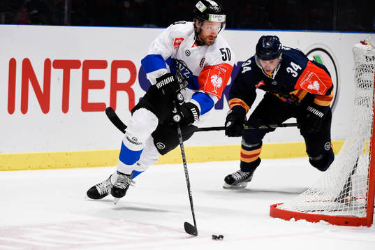Zugs Daniel Sondell och Djurgårdens Daniel Brodin