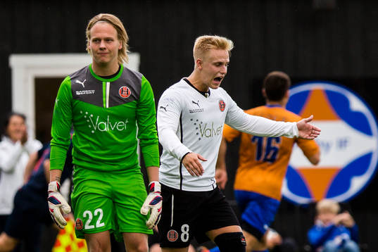 Hittarps målvakt Marcus Werner Rupprecht och Emil Rosqvist