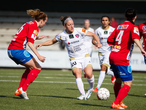 Rosengårds Joseé Belanger och Örebros Marina Pettersson