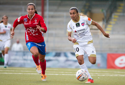Rosengårds Marta Da Silva och Örebros Michelle De Jongh