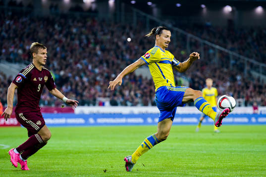 Rysslands Alexander Kokorin och Sveriges Zlatan Ibrahimovic
