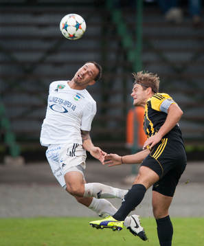 IFK Hässleholms Pontus Björnsson i matchen i division 2
