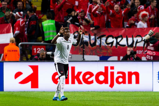 Österrikes David Alaba jublar