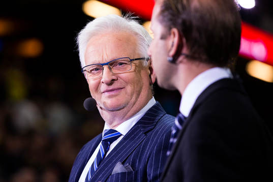 s Hans Backe i studion