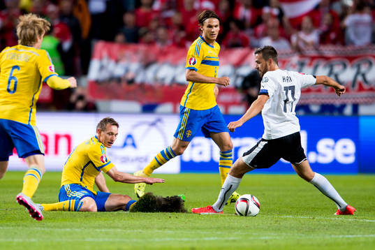 Sveriges Kim Källström, Albin Ekdal och Österrikes Marek