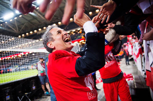 Österrikes förbundskapten Marcel Koller jublar
