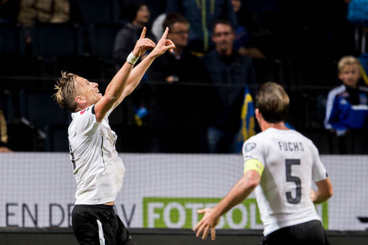 Österrikes Marc Janko jublar