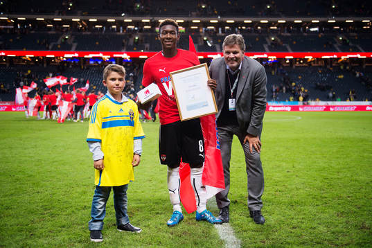 Österrikes David Alaba  får pris för matchens lirare