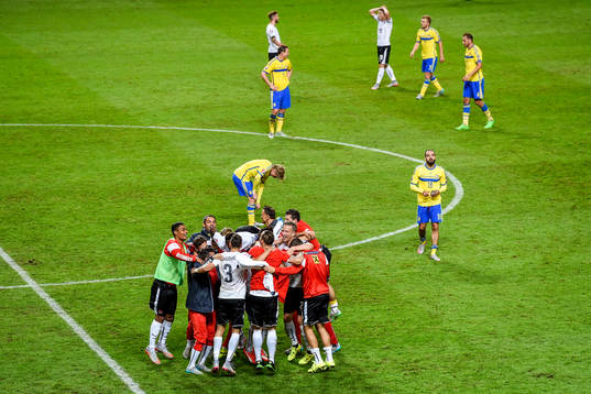 Bläddra bland fler bilder av Fotboll, EM-kval, Sverige - Österrike