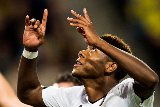 Österrikes David Alaba jublar
