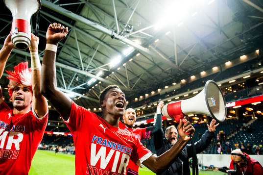 Österrikes David Alaba jublar