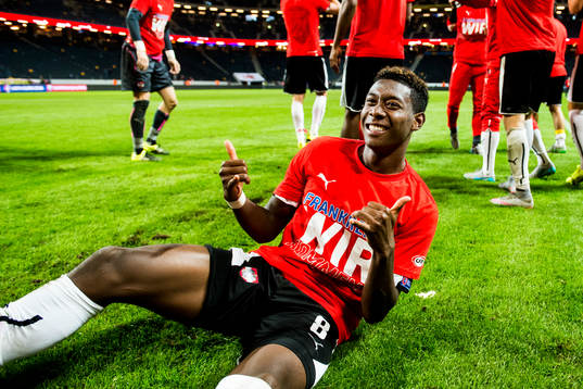 Österrikes David Alaba jublar