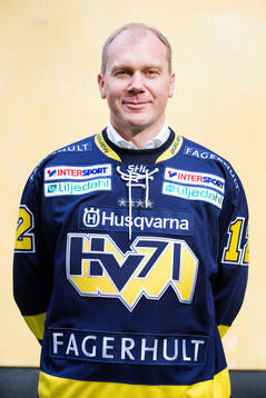 s tränare Johan Lindbom