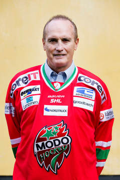 s tränare Larry Huras