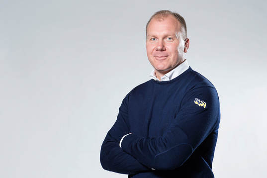 s tränare Johan Lindbom