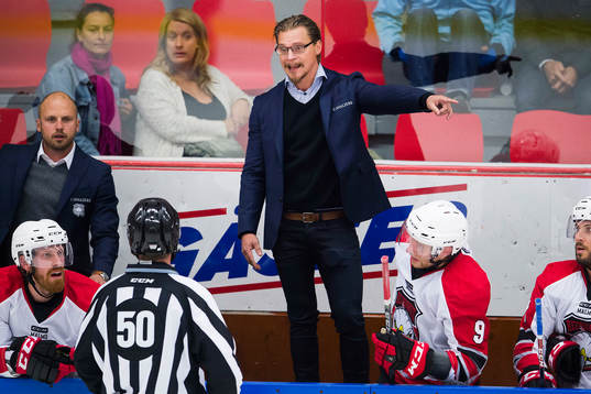 Malmö Redhawks tränare Björn Hellkvist är oense med