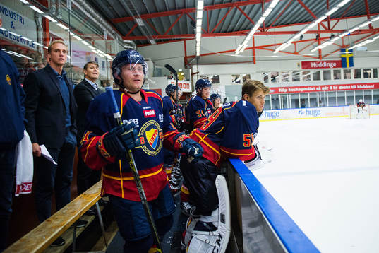 Djurgårdens assisterande Mikael Håkanson, tränare Hans