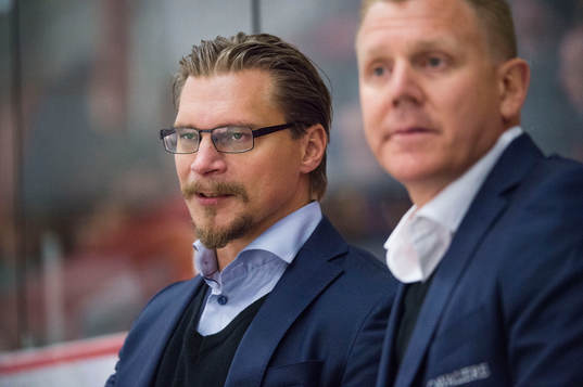 Malmö Redhawks tränare Björn Hellkvist och assisterande