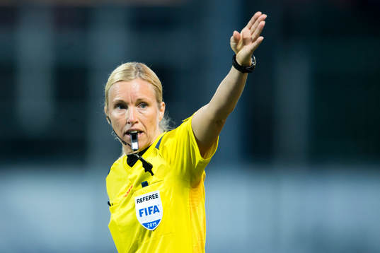 Domare Sara Persson
