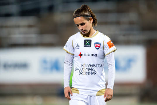 Rosengårds Natasa Andonova deppar