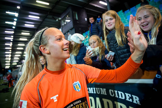 Bläddra bland fler bilder av Fotboll, Damallsvenskan, Kopparbergs Göteborg - Rosengård