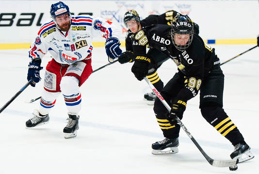 s Jesper Bratt
