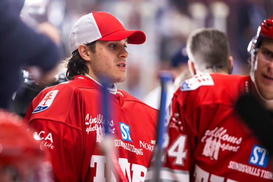 Timrås Adam Ohre