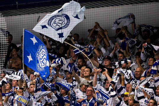 Leksands supporter jublar