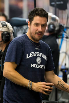 Leksand materialförvaltare Johan Bonde i ishockeymatchen i