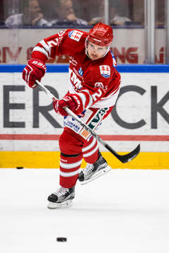 Timrå Jens Westin i ishockeymatchen i hockeyallsvenskan