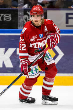 Timrå Emil Berglund i ishockeymatchen i hockeyallsvenskan