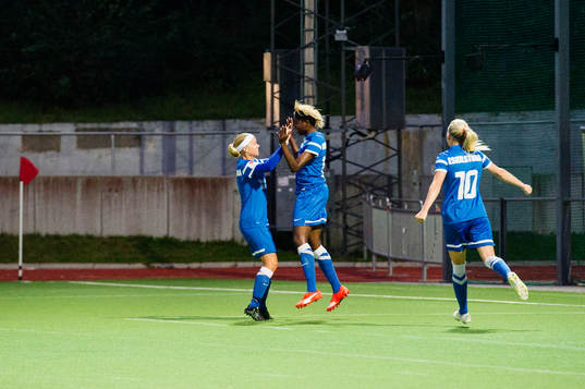 Eskilstunas Sara Thunebro, Gaelle Enganamouit och Olivia