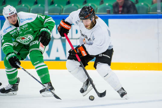 Rögles Sebastian Wännström och Karlskronas Jimmy