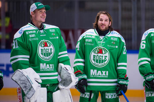 Rögles målvakt Lars Volden och Alex Aleardi