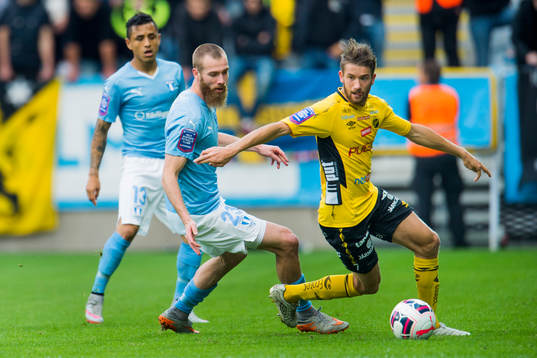 Malmö FFs Jo Inge Berget och Elfsborgs Marcus Rohdén