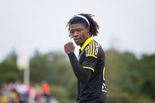 s Mohamed Bangura jublar