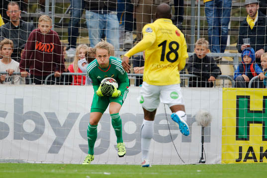 s Målvakt Patrik Carlgren