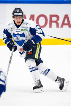 Karlskogas Henrik Larsson i ishockeymatchen i