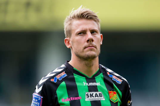 GAIS lagkapten Patrik Ingelsten innan fotbollsmatchen i
