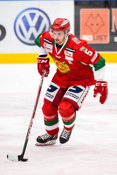 Moras Christoffer Björklund i ishockeymatchen i
