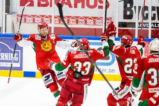 Moras Daniel Hermansson jublar