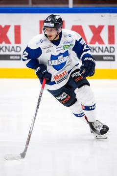 Karlskogas Gustaf Thorell i ishockeymatchen i