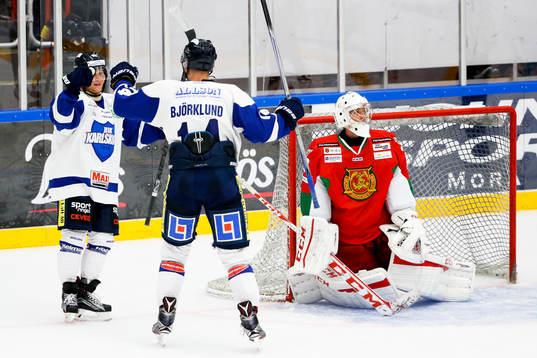 Karlskogas Marcus Nilsson och Henrik Björklund jublar