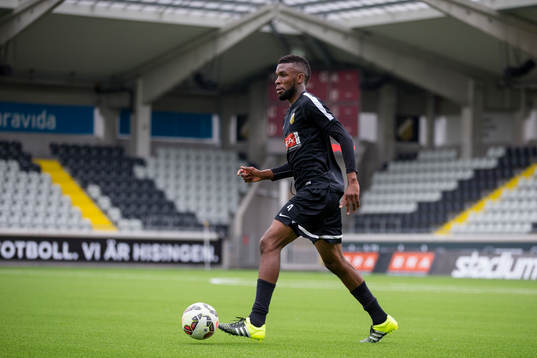 Häckens nyförvärv Tefu Mashamaite