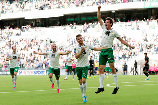 Hammarbys Måns Söderqvist och Jakob Orlov jublar