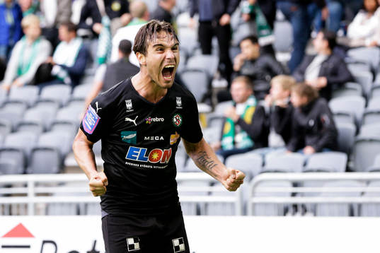 Örebros Nordin Gerzic jublar