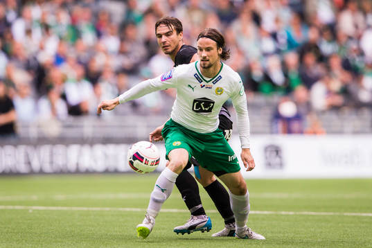 Hammarbys Linus Hallenius och Örebros Nordin Gerzic