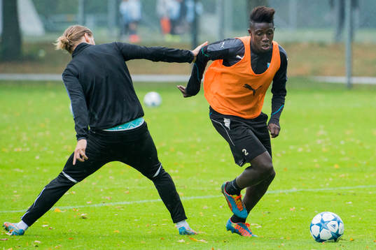 Malmö FFs Pawel Cibicki och Pa Konate