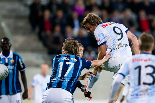 Gefles Johan Oremo med en nick