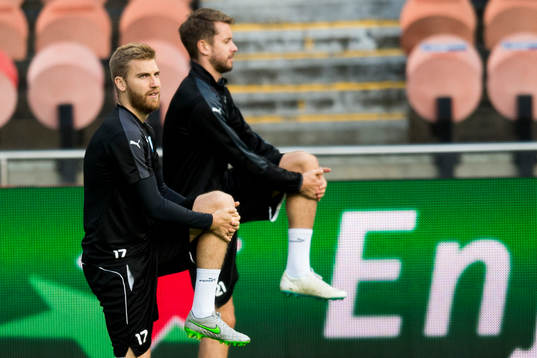 Malmö FFs Rasmus Bengtsson och Kari Arnason